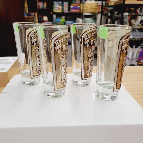 Shot Glasses Reserva Especial Mexico Tequila, embossed Tin 4", Set of 2 EUC - Picture 5 of 6